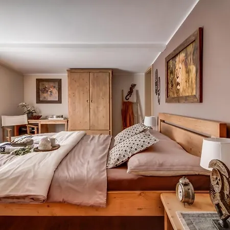 Homestay Africa House