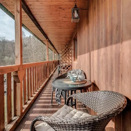 Africa House * Zlín