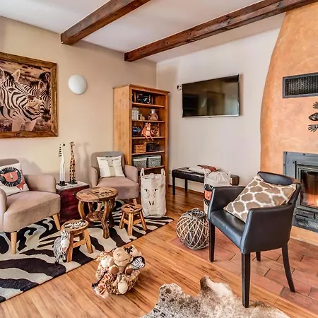 Homestay Africa House